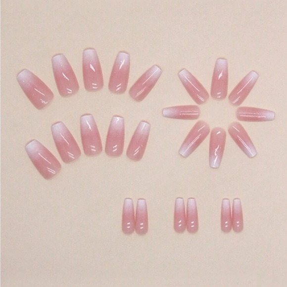 - 24pc Nail Set ❤️ - Picture 4 of 4